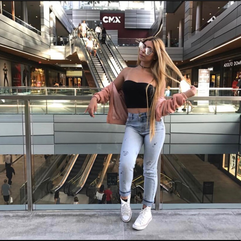 BDG Girlfriend high rise jeans